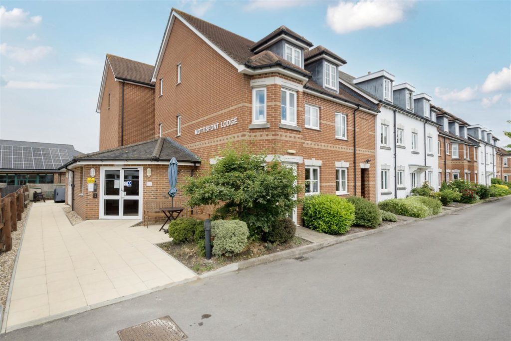 Mottisfont Lodge, Romsey