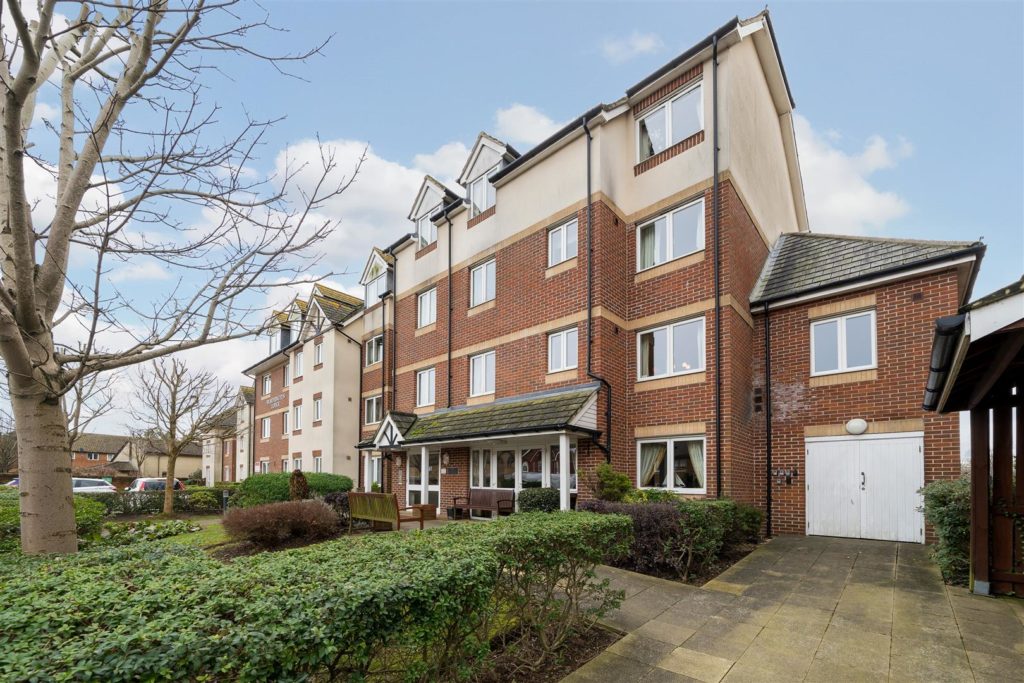 Worthington Lodge, Hythe Churchill Sales and Lettings