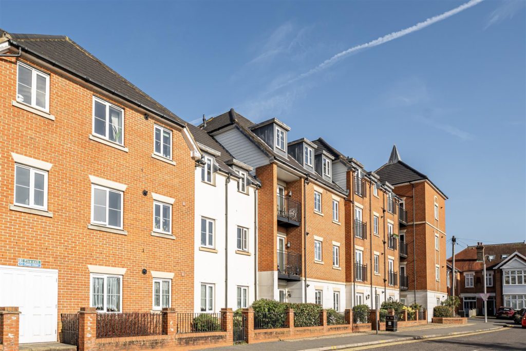 Rose Court, Romford, Greater London