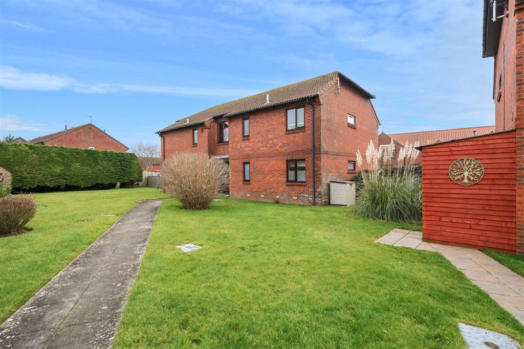 Meadow Court, Bogner Regis, West Sussex