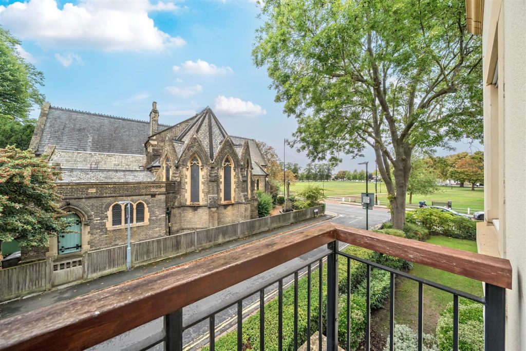 Gifford Lodge, Twickenham