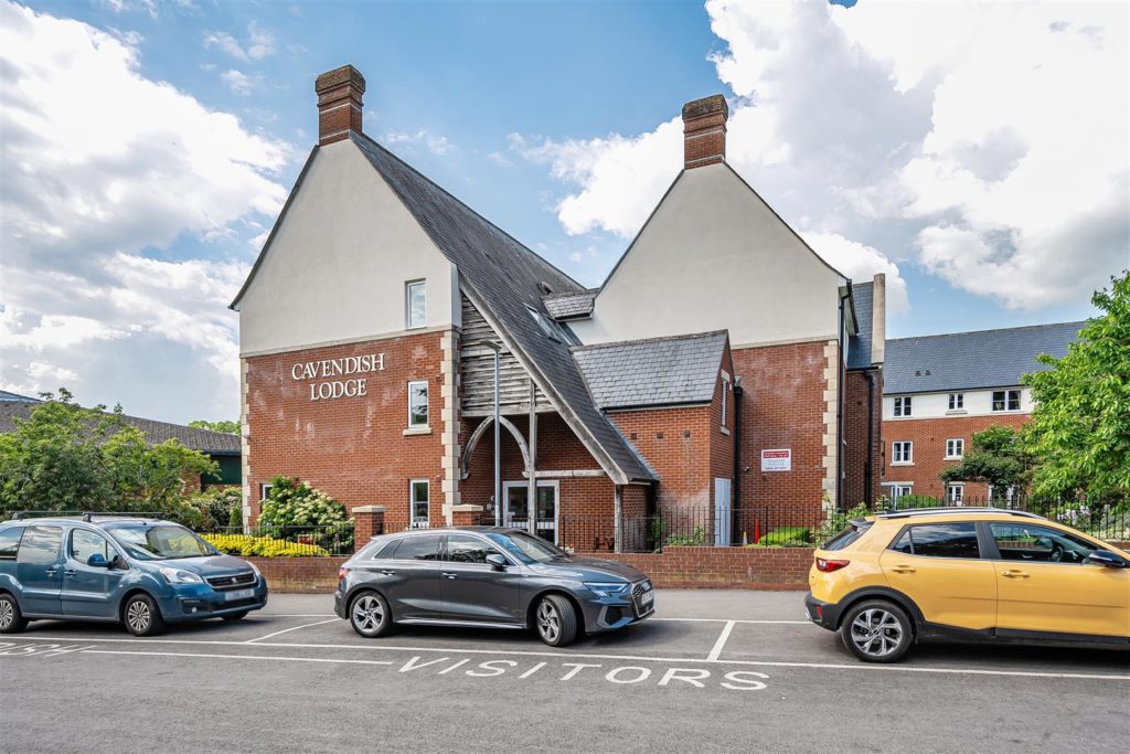 Cavendish Lodge, Glastonbury