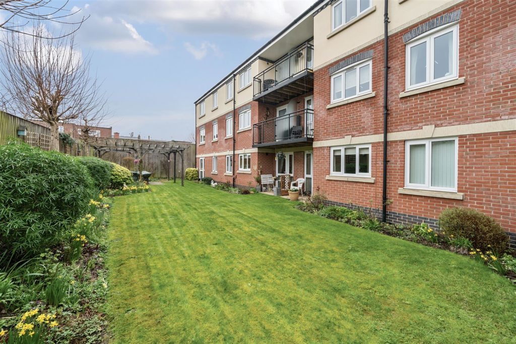 Mitton Lodge, Stourport