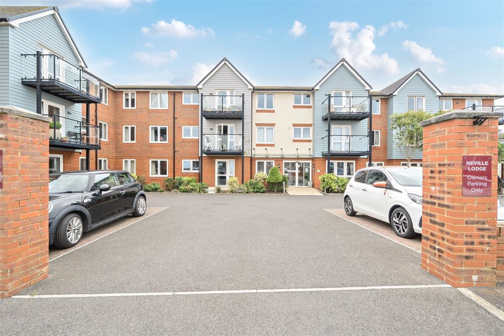 Neville Lodge, Peacehaven