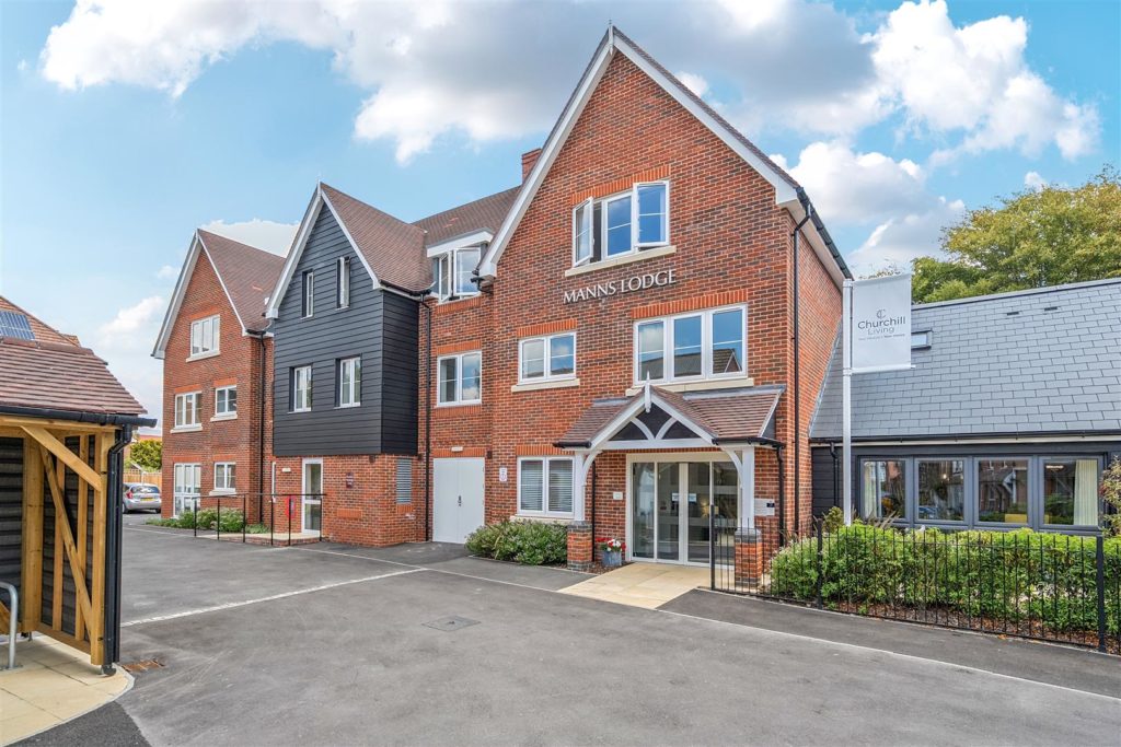 Manns Lodge, Cranleigh