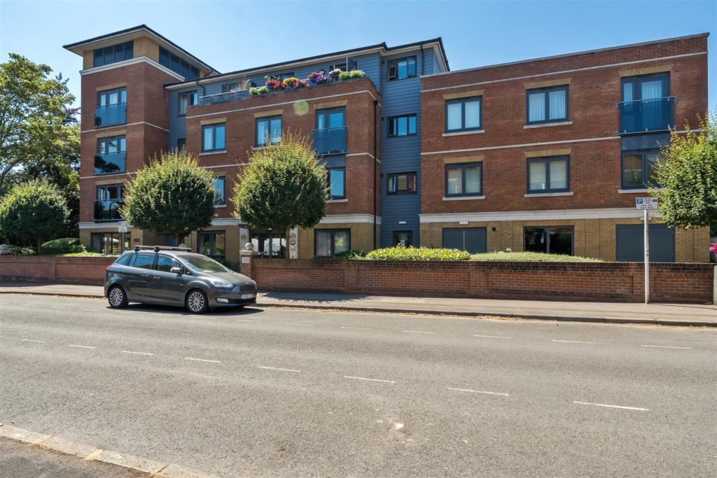 Charlotte Lodge, Eastleigh
