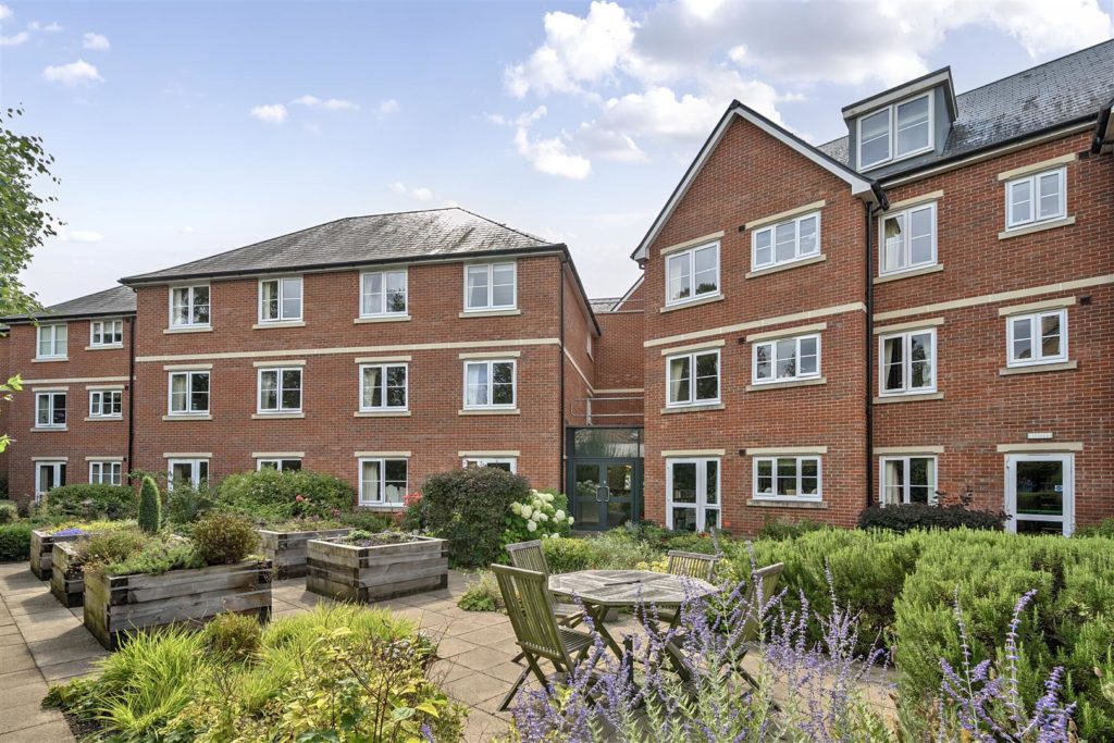 Tatterton Lodge, Wetherby
