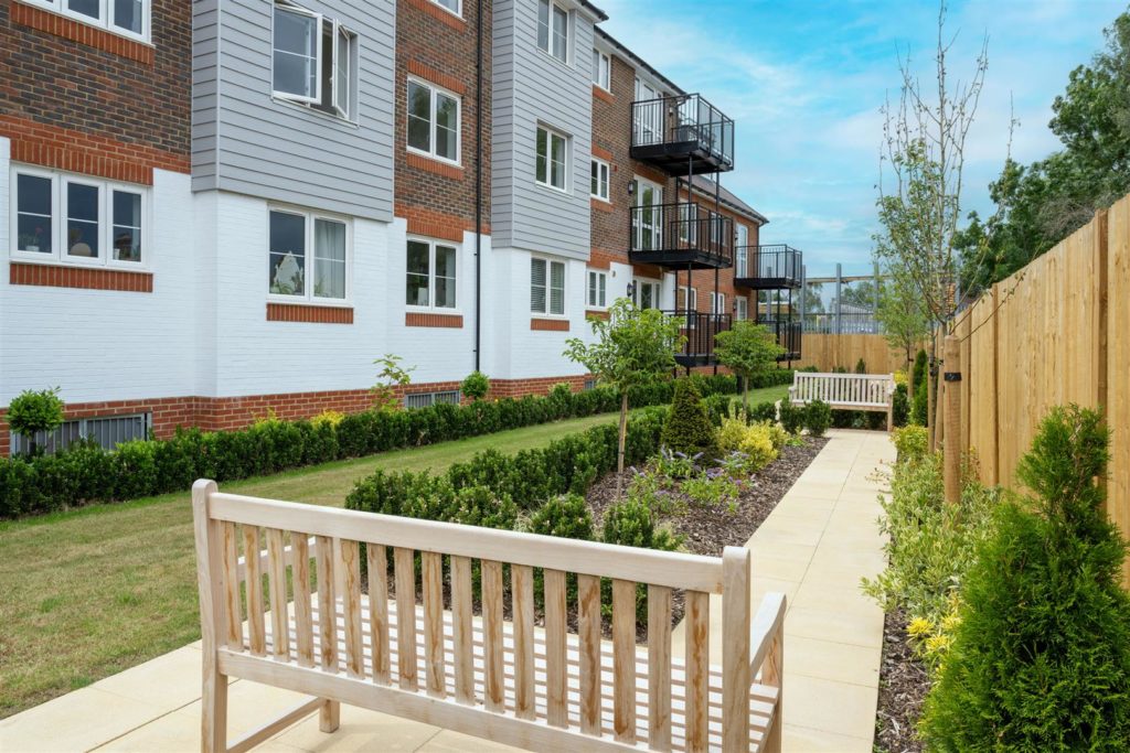 Paddock Lodge, Paddock Wood