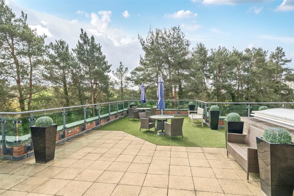 Stokes Lodge, Camberley