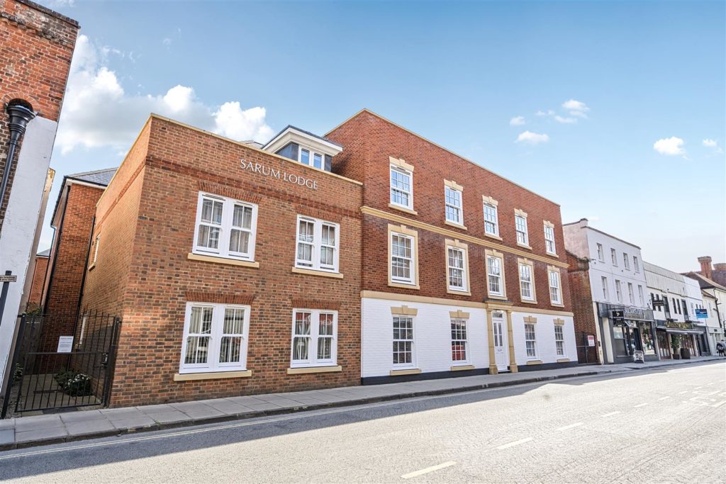 Sarum Lodge, Salisbury