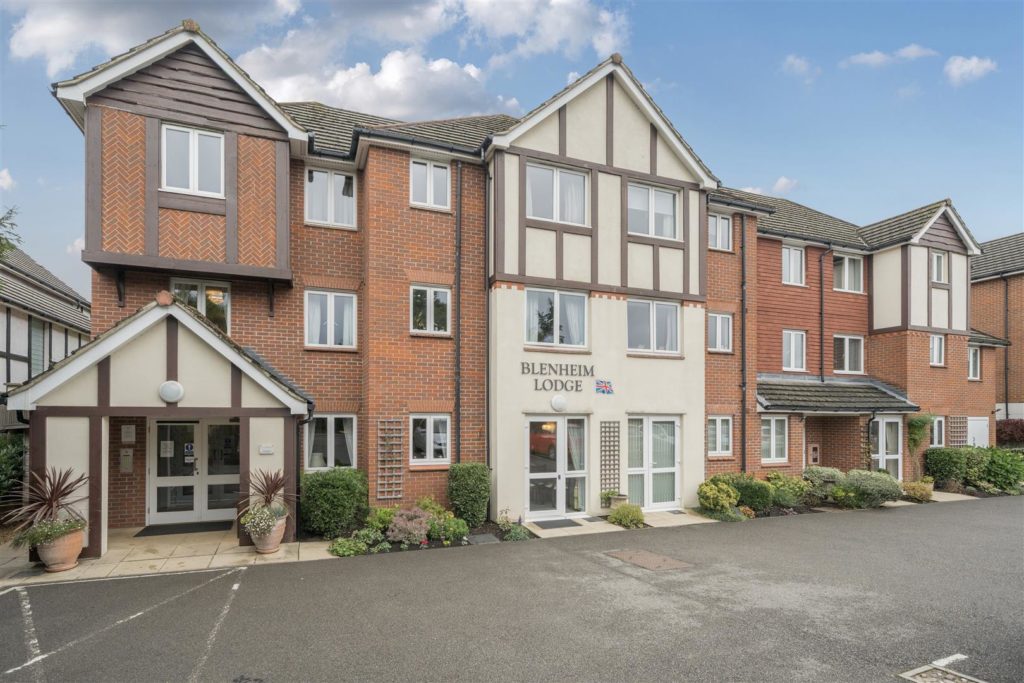 Blenheim Lodge, Amersham