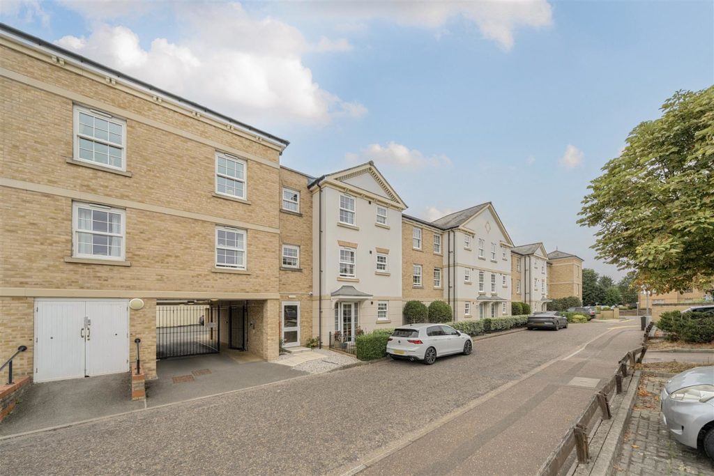 Tyrell Lodge, Chelmsford, Essex