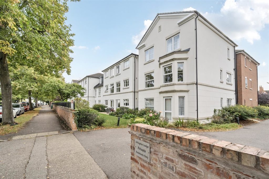 Arlington Lodge, Leamington Spa