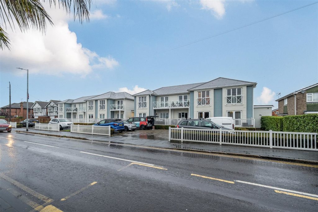 Hamilton Court, Canvey Island