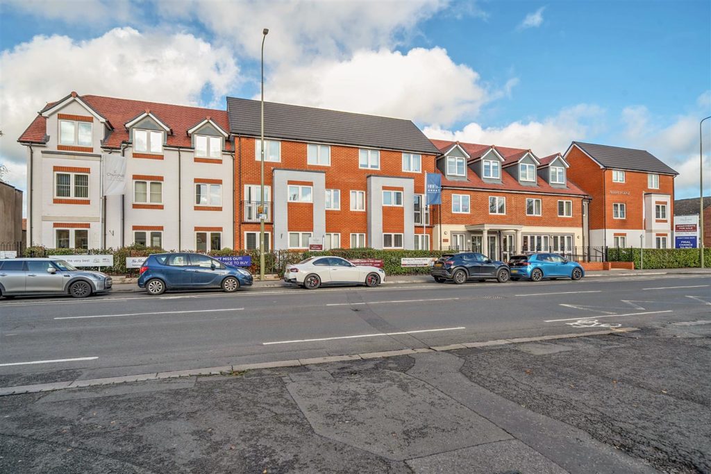 Albert Lodge, Abingdon