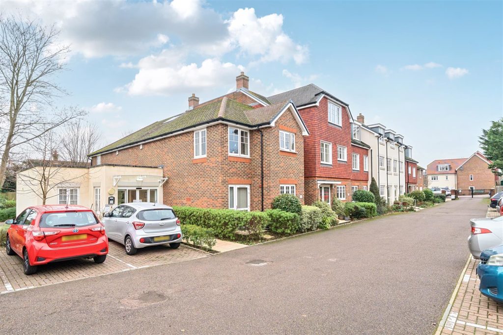 St Giles Lodge, Tonbridge