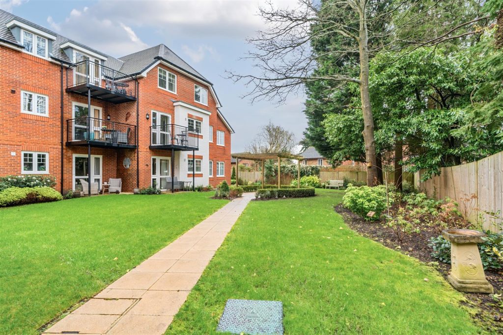 Wessex Lodge, Bagshot, Surrey