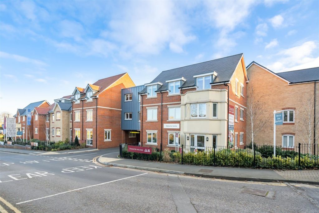 Yeats Lodge, Thame, Oxfordshire