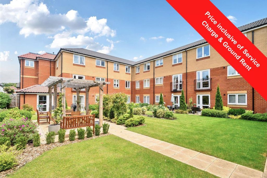 Yates Lodge, Farnborough