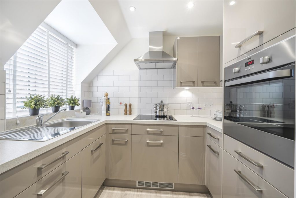 Headley Lodge, Ashtead