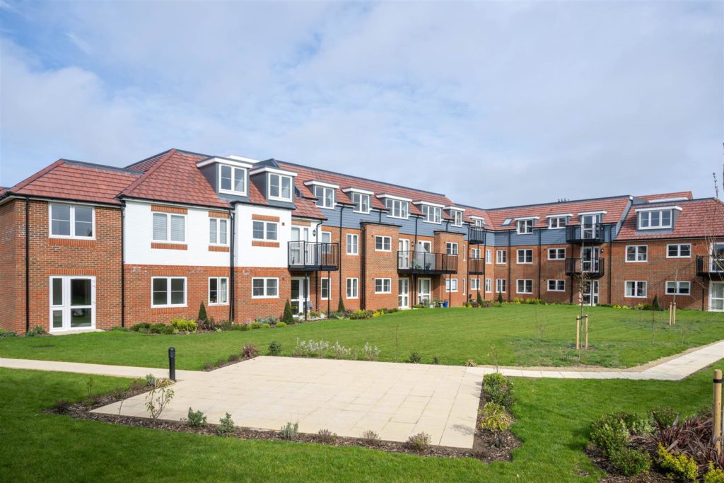 Bond Lodge, Rainham