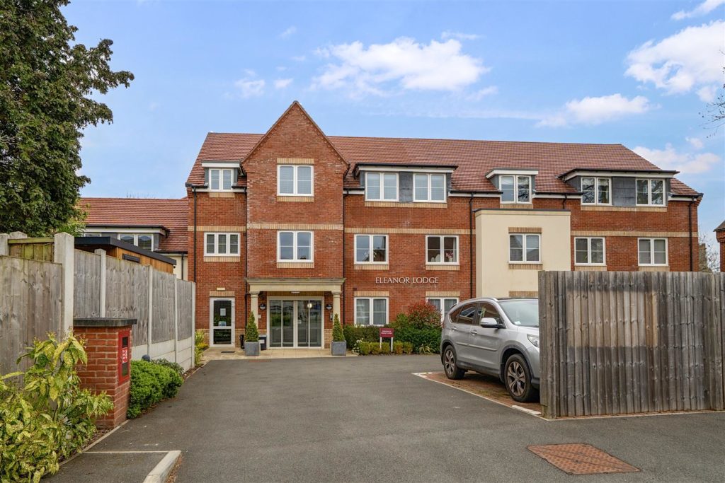 Eleanor Lodge, Knowle