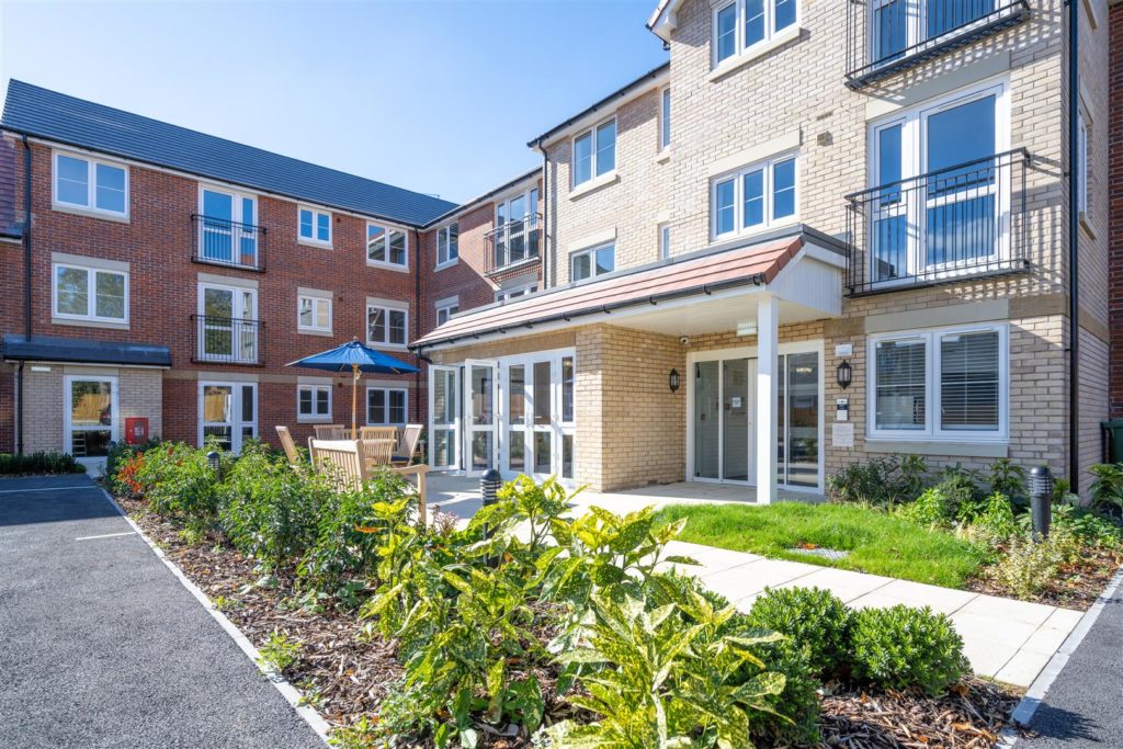Cleves Lodge, Haverhill