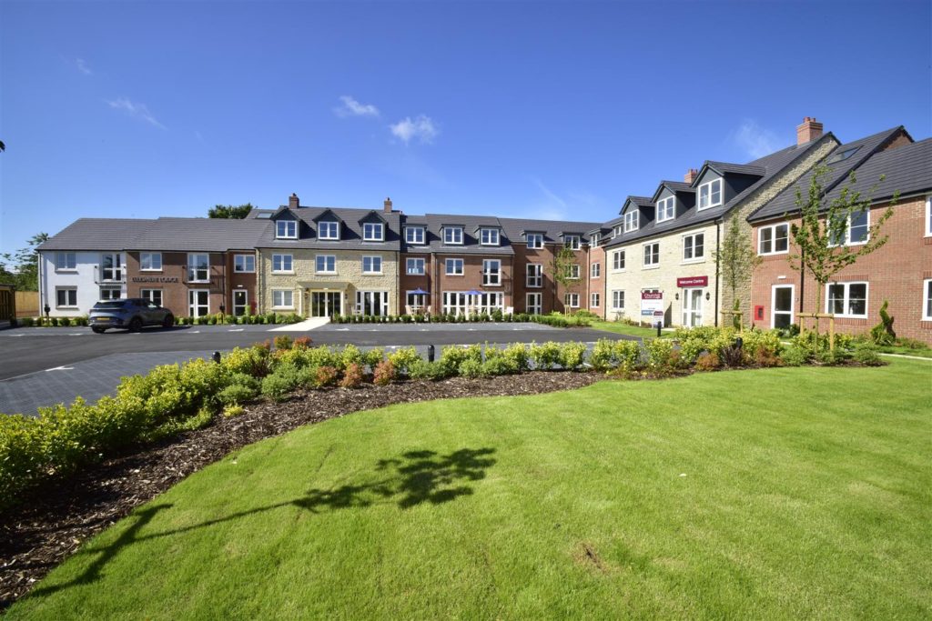 Ellesmere Lodge, Brackley, Northamptonshire