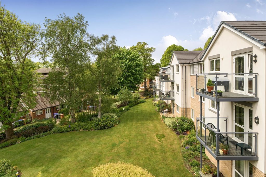 Dovehouse Lodge, Hitchin, Hertfordshire
