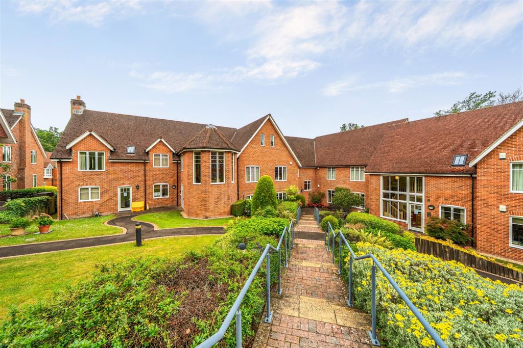 Dunwood Court, Sherfield English, Romsey, Hampshire