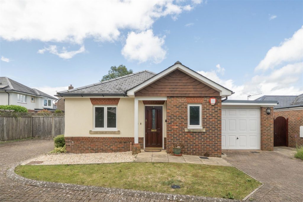 Yarrell Croft, Lymington, Hampshire