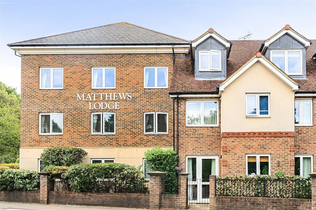 Matthews Lodge, Addlestone