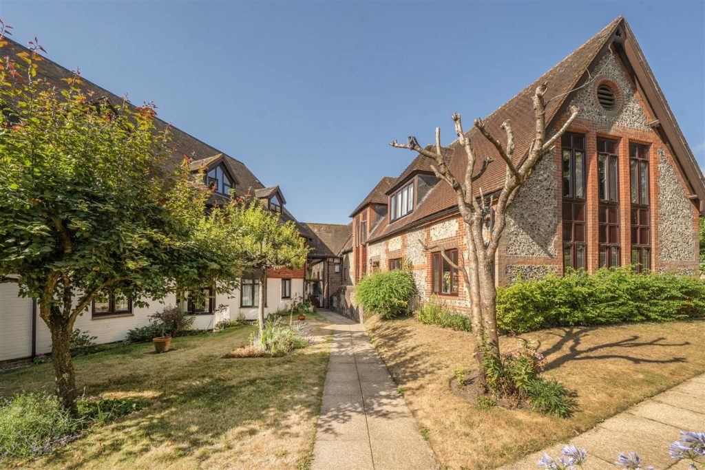 St Peters Court, Petersfield, Hampshire