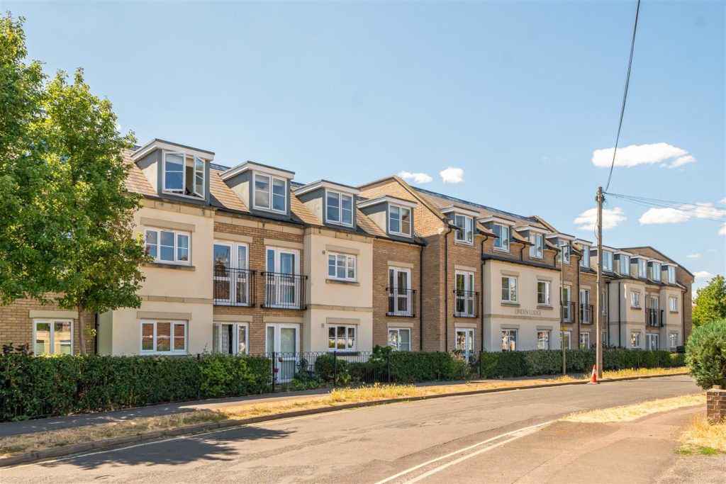 Linden Lodge, Bicester, Oxford, Oxfordshire