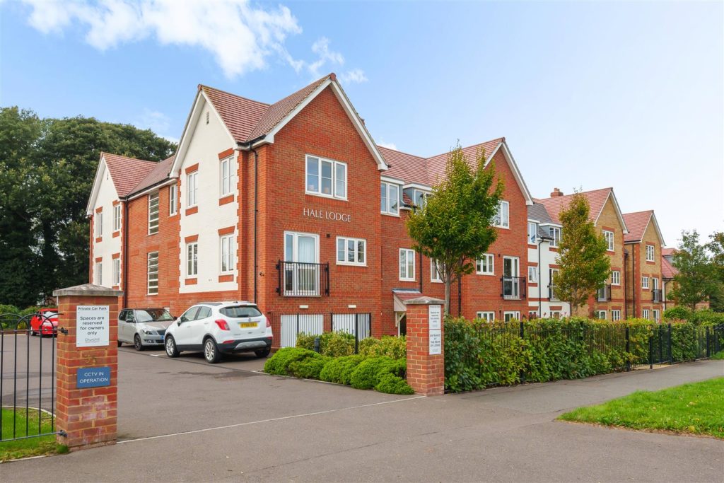 Hale Lodge, Littlehampton, West Sussex