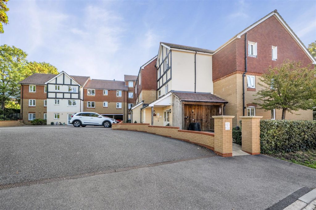 Bramble Lodge, Wallington, Greater London
