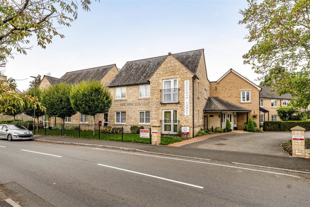 Beecham Lodge, Cirencester, Gloucestershire