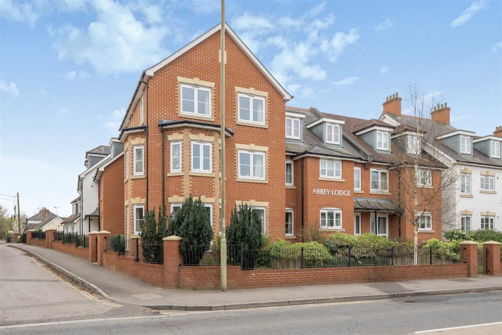 Abbey Lodge, Romsey, Hampshire